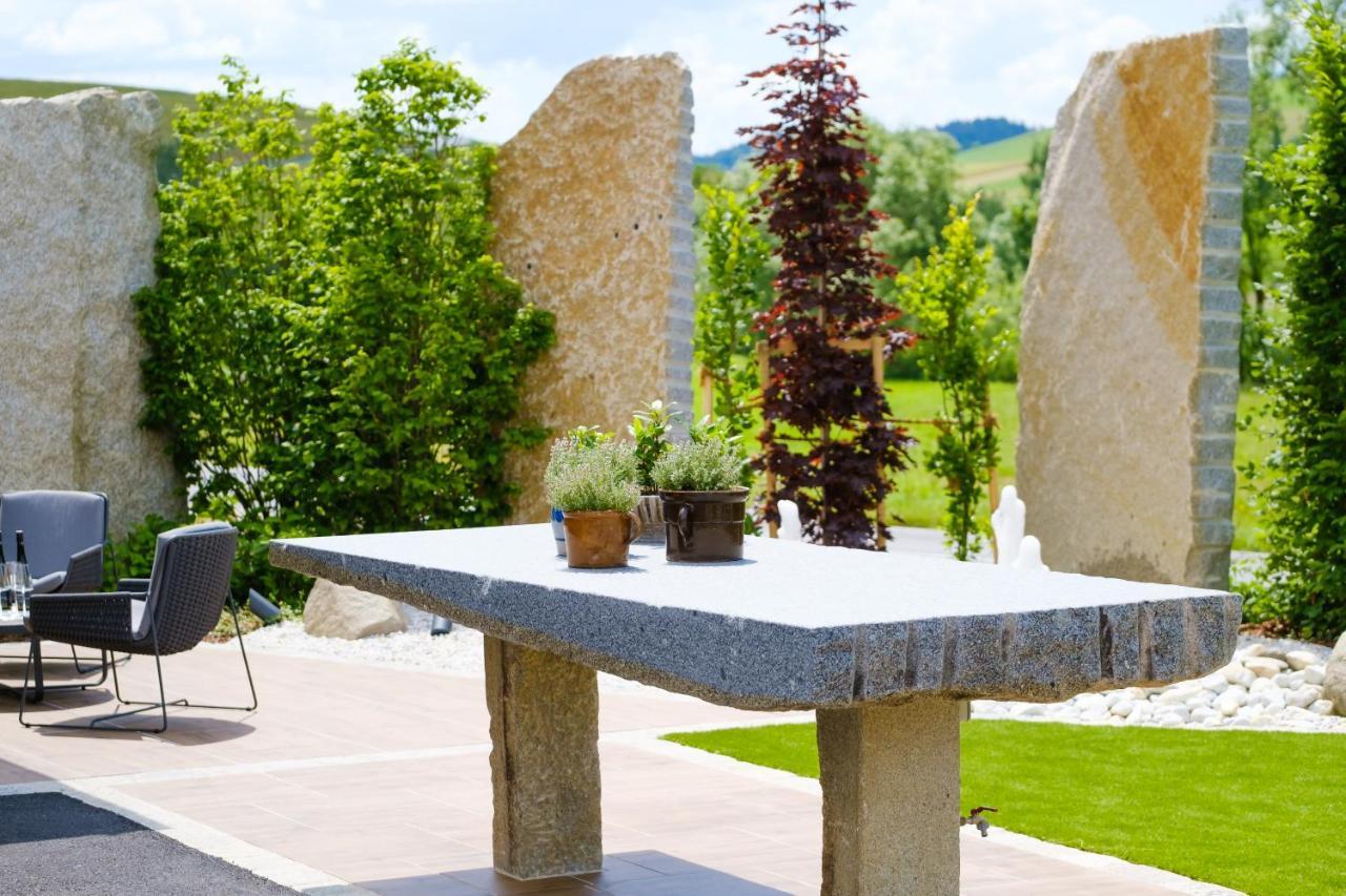 Gasthof - Restaurant Hubertushof Peilstein im Muhlviertel Ngoại thất bức ảnh