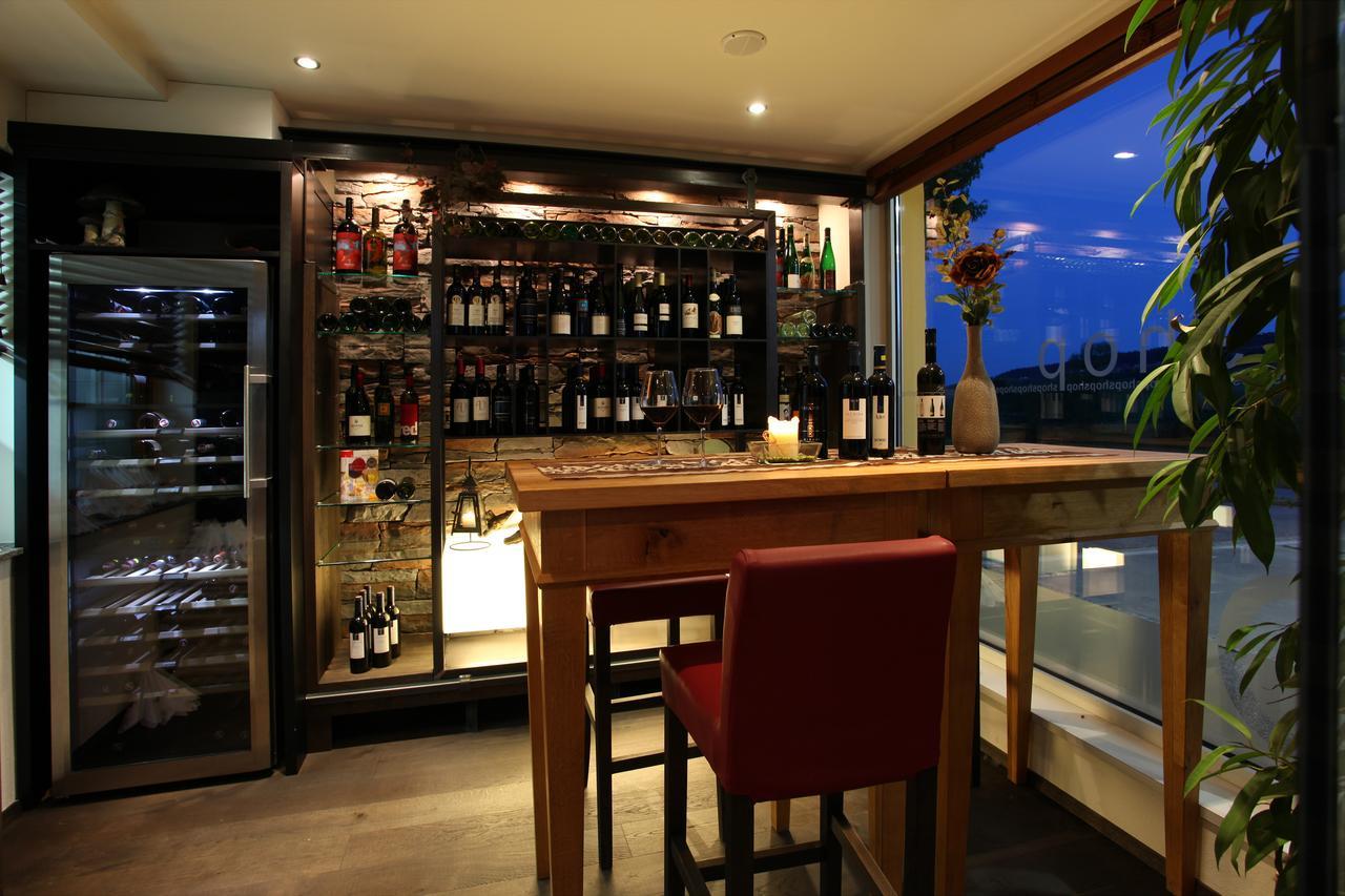 Gasthof - Restaurant Hubertushof Peilstein im Muhlviertel Ngoại thất bức ảnh